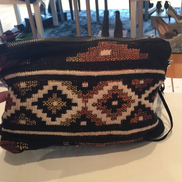 Ash & Sara Aztec print handbag - Picture 2 of 6